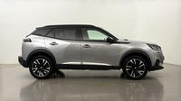 Peugeot 2008 1.2 PureTech 130ch S&S GT Pack EAT8 — photo 4