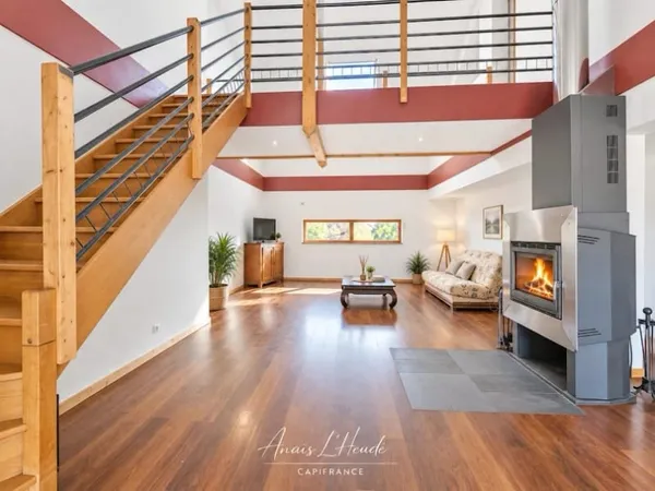 Duplex 7 pièces 209 m²