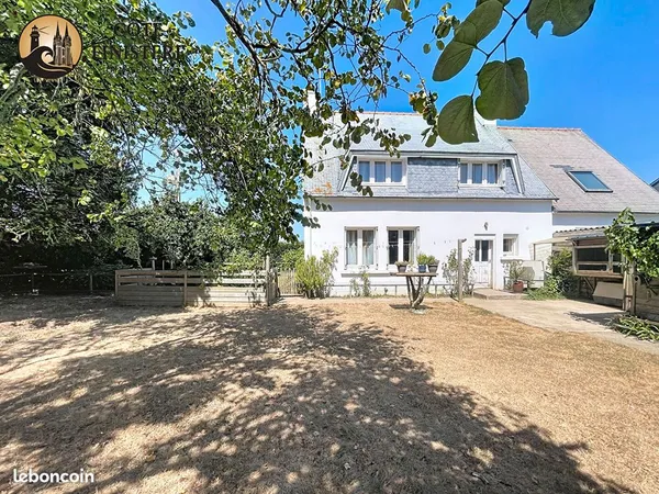 Maison 8 pièces 158 m²
