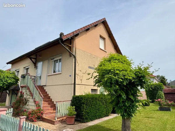 Maison 7 pièces 175 m²