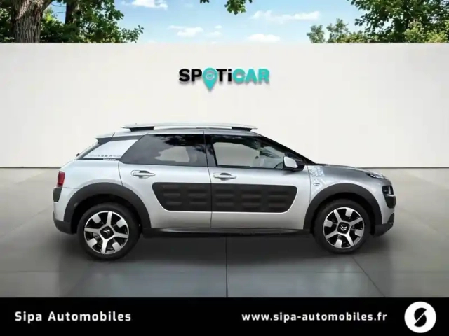 Citroën C4 cactus puretech 110 s&amp;s — photo 4