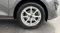 Ford Fiesta 1.0 EcoBoost 125ch mHEV Titanium 5p — photo 20
