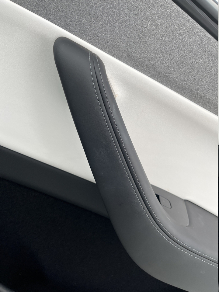 Tesla Model Y — photo 68