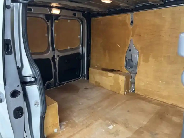 Renault Trafic fgn l1h1 2800 kg blue dci 130 — photo 25