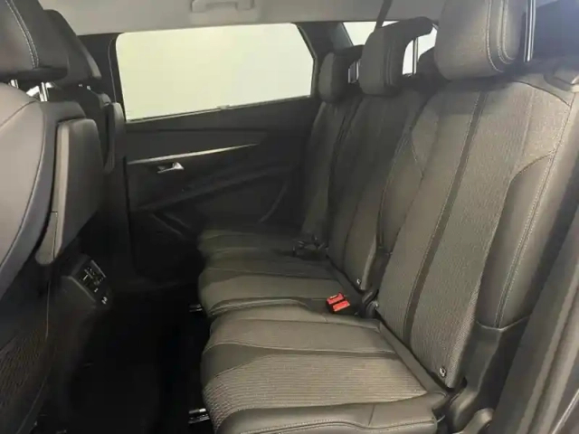 Peugeot 5008 1.2 puretech 130ch s&amp;s allure pack — photo 10