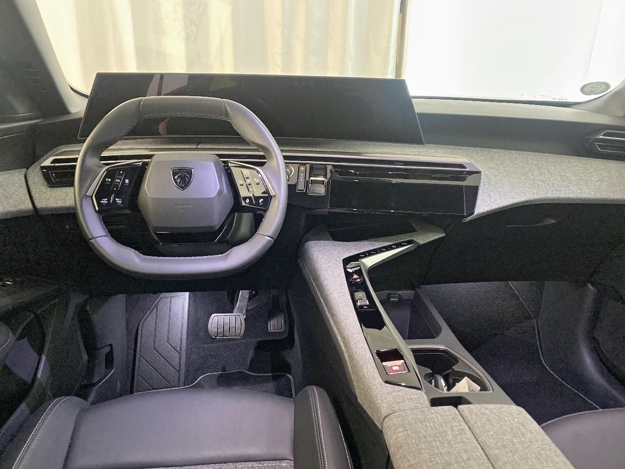 Peugeot 3008 electrique 210 ch 73 kwh allure — photo 8