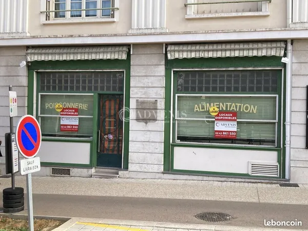 Local commercial 64 m²