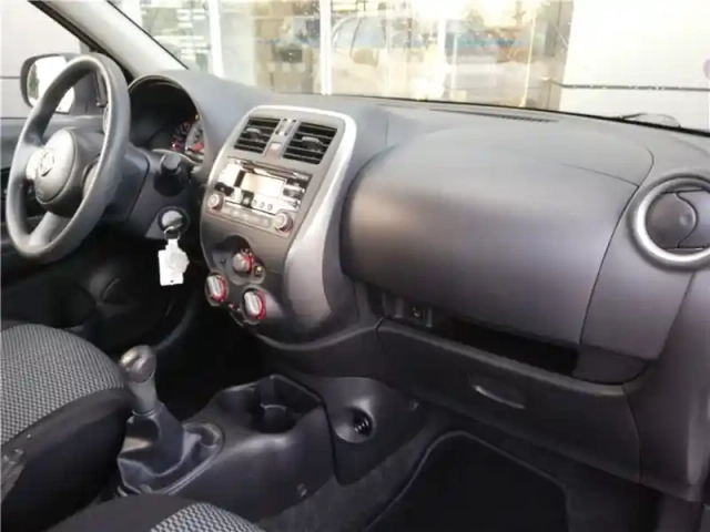 Nissan Micra 1.2 - 80 — photo 30