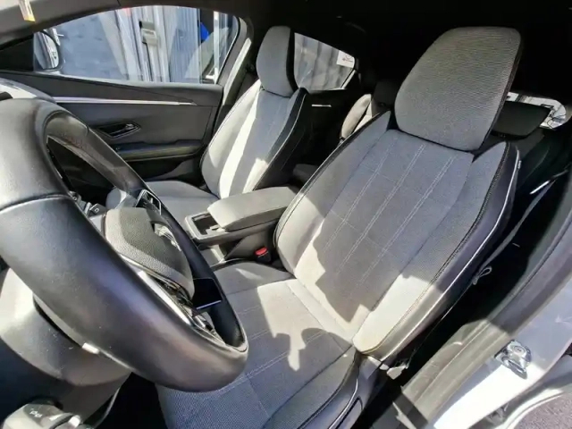 Renault Megane e-tech ev60 220 ch super charge — photo 69