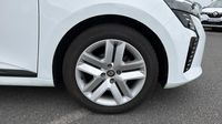 Renault Clio 1.0 TCe 90ch Evolution - 24 — photo 29