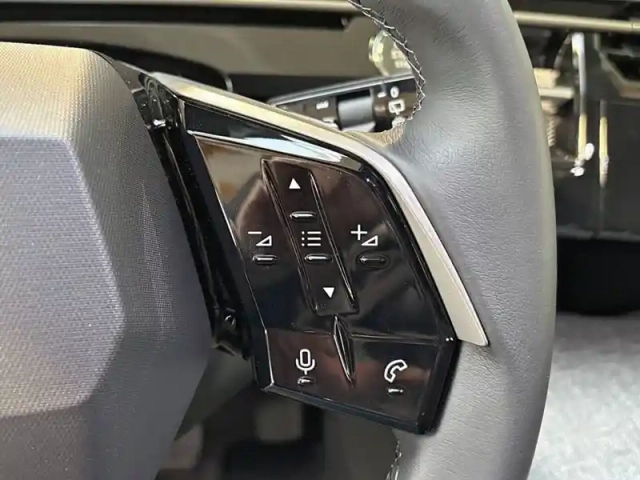 Peugeot 5008 hybrid 145 e-dcs6 — photo 55