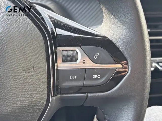 Peugeot 208 puretech 75 s&amp;s bvm5 — photo 18