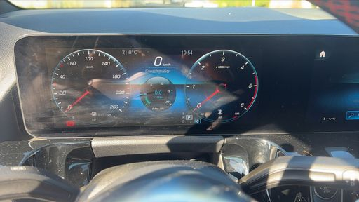 Mercedes Classe GLA 200 d 150 8G-DCT - AMG Line – 2022 – 89814 km – Diesel – Boîte Automatique — photo 5