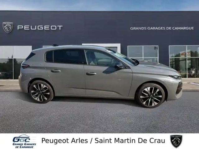 Peugeot 308 hybrid 145 e-dcs6 — photo 4