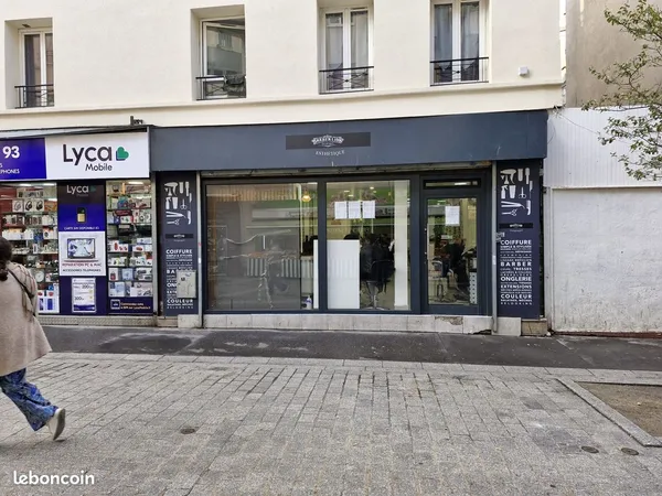 Local commercial 64 m² Saint-Denis
