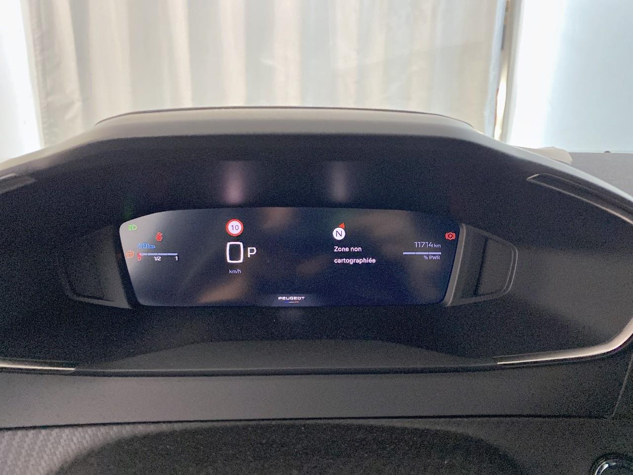 Peugeot 2008 hybrid 145 ch e-dcs6 allure — photo 13