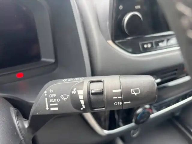 Nissan Qashqai mild hybrid 140 ch — photo 37