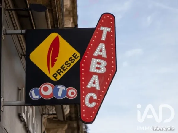 Tabac 160 m² Agde
