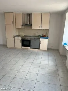 Loue Appartement 80m2 à Etting