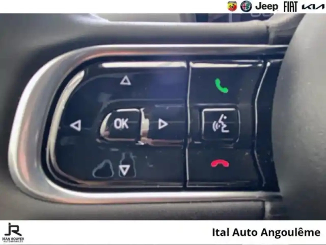 Abarth 500 c e 155ch 42kwh pack 4cv — photo 12