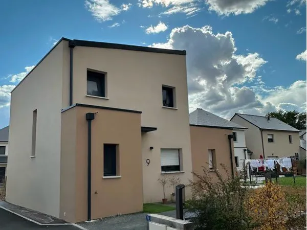 Maison neuve 120 m² - 5 chambres - 15 min Anger
