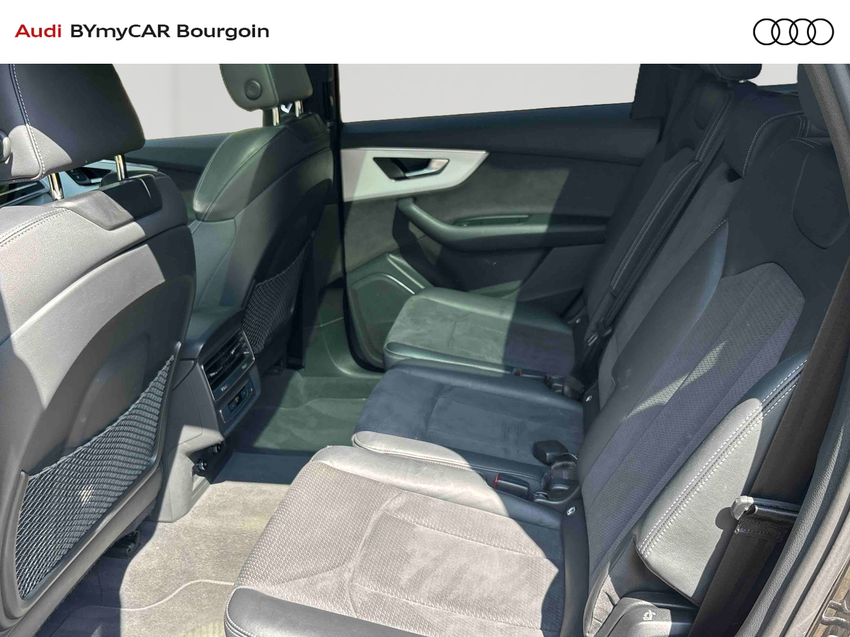 Audi Q7 55 TFSI e 380 Tiptronic 8 Quattro — photo 12