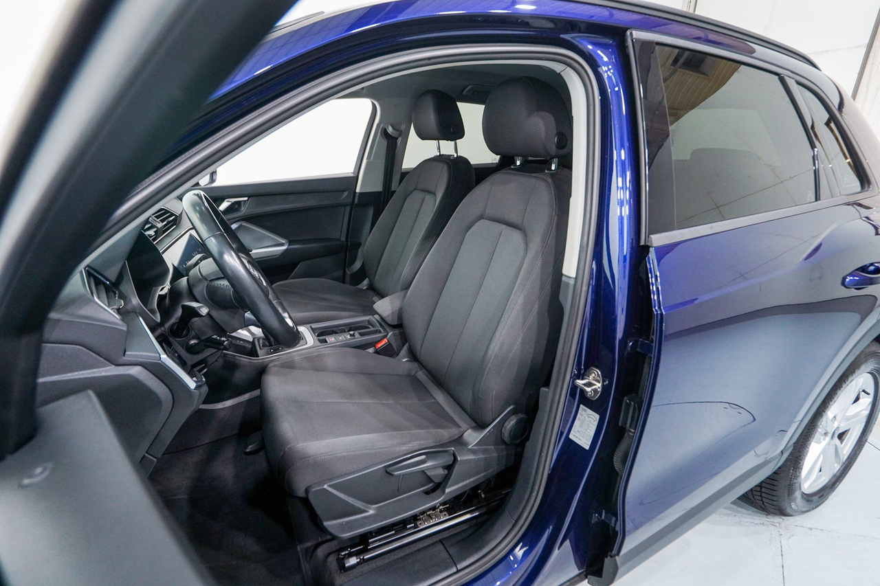 Audi Q3 — photo 14