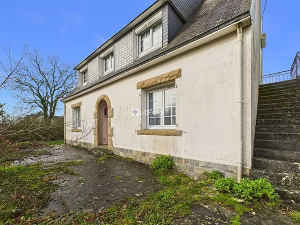 Maison Peumerit 7 pièce(s) 134 m2