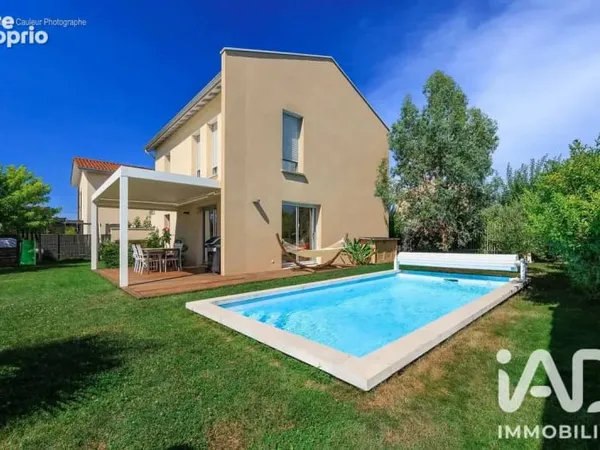 Maison 5 pièces 110 m²