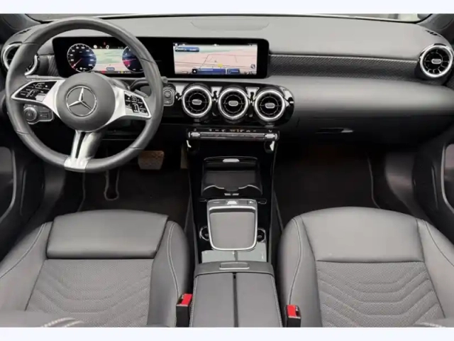 Mercedes Classe A a 200 compacte — photo 11