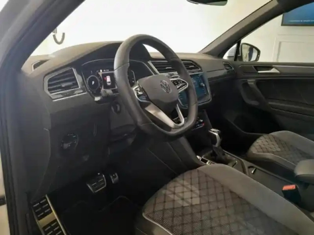 Volkswagen Tiguan 1.4 ehybrid 245ch r-line dsg6 — photo 11