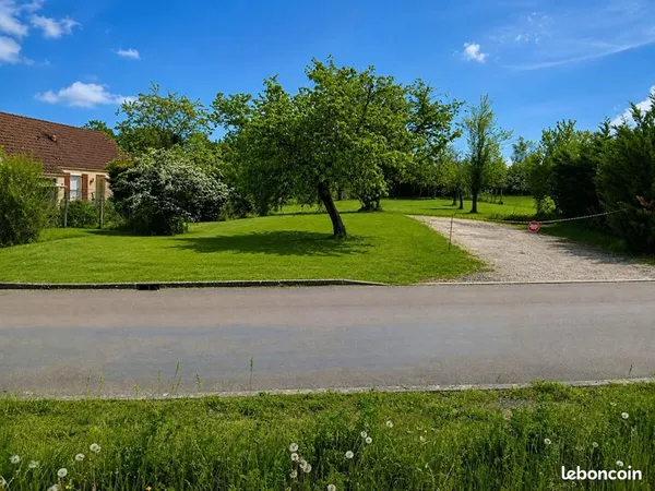Terrain 1 100 m² Carisey