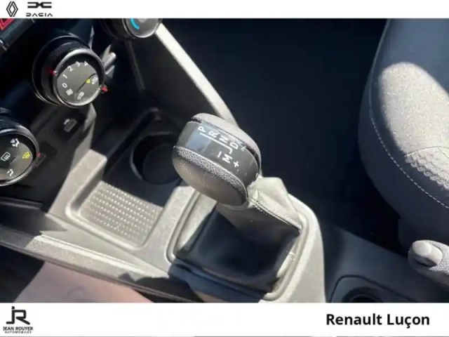 Dacia Duster 1.3 tce 150ch fap expression 4x2 edc — photo 6