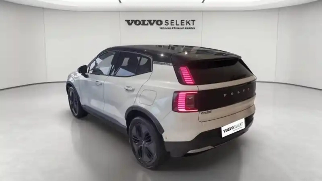 Volvo Ex30 cross country twin performance 428 ch 1edt — photo 41