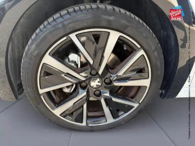 Peugeot 208 1.2 puretech 100ch s&amp;s gt — photo 10