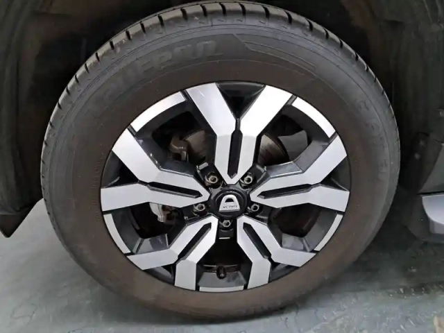 Dacia Duster tce 150 fap 4x2 edc — photo 17
