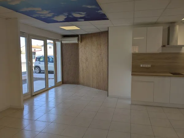 appartement 1 chambre 640€ DISPO