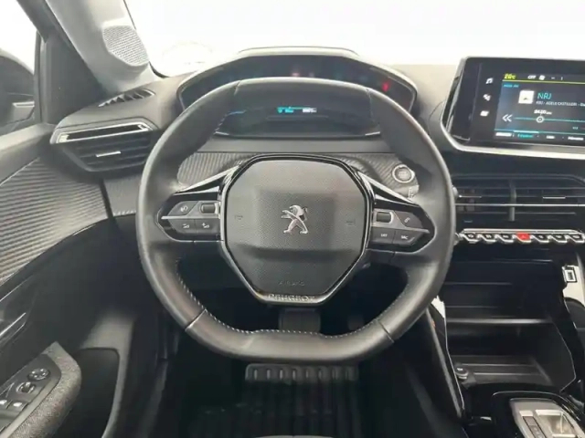Peugeot 208 electrique 50 kwh 136ch — photo 30