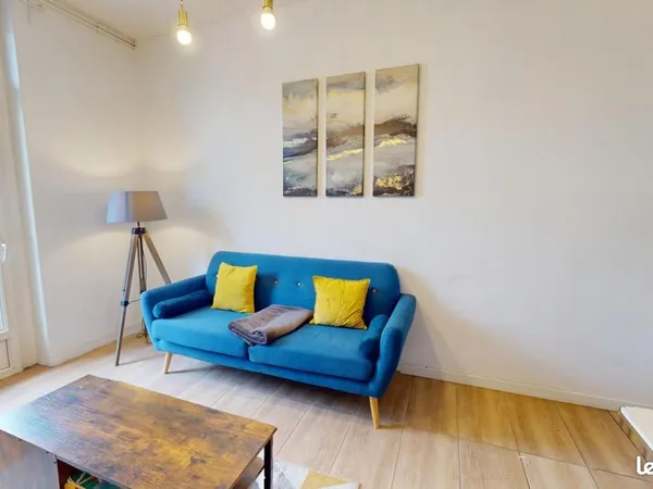 Chambre 5 pièces 90 m²