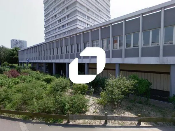 Bureaux 1843 m²