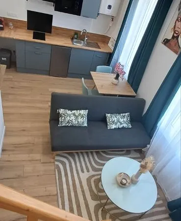 Charmant appartement typiques avec poutre apparente
