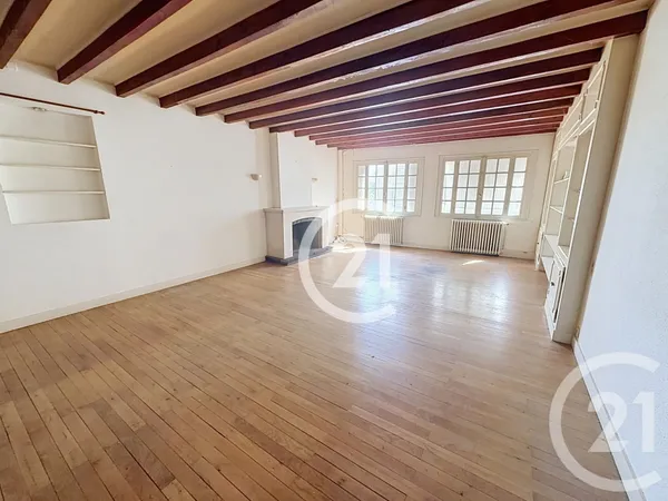 Maison 3 pièces 191 m²
