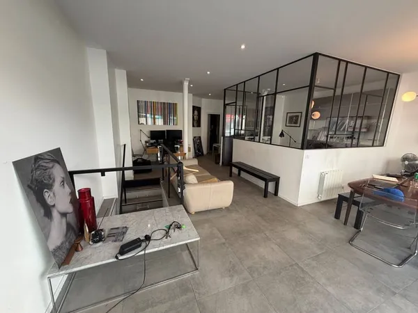 Local commercial 103 m²