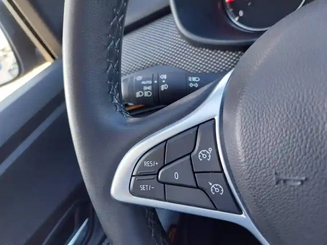Dacia Sandero eco-g 100 - 22 — photo 27