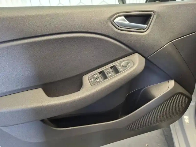 Renault Clio tce 90 — photo 37