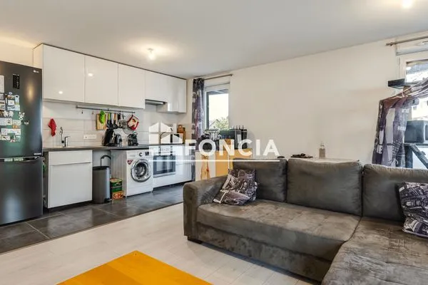 Appartement 4 pièces 77 m²