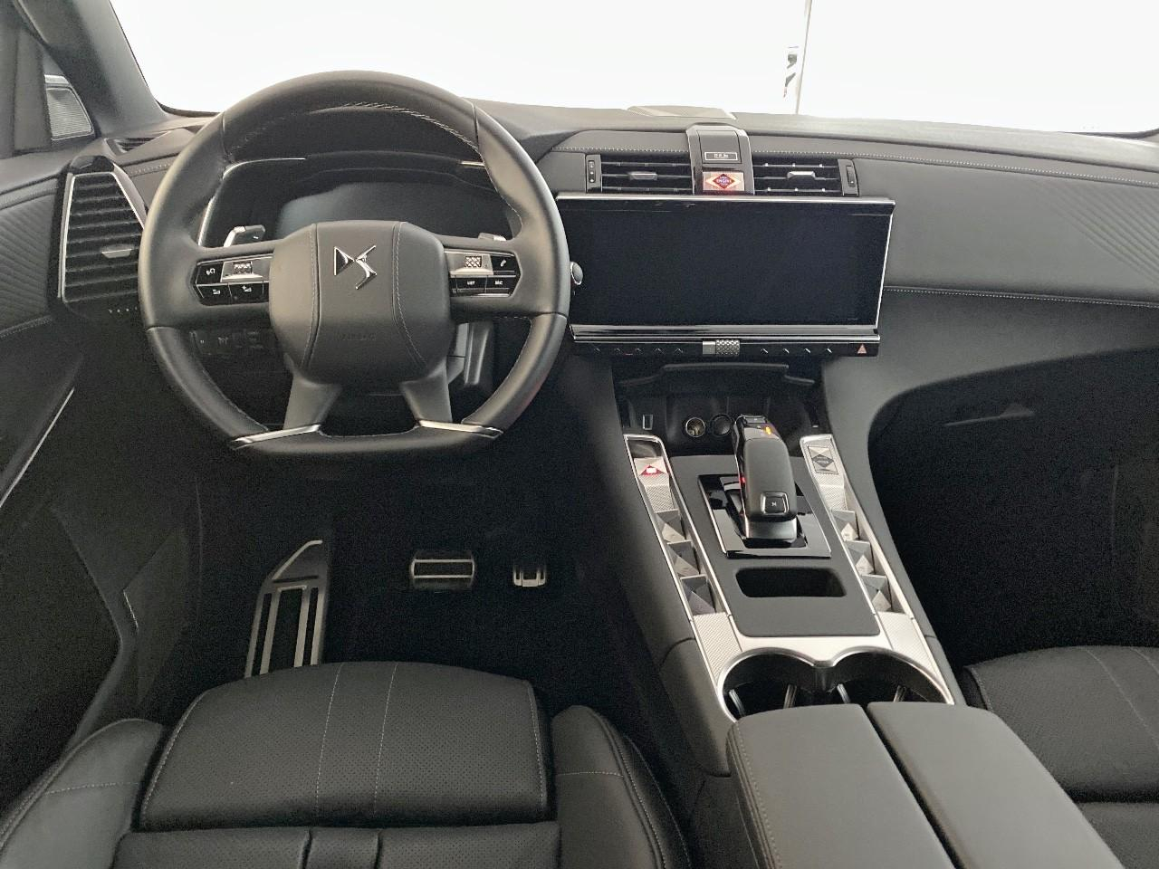 Ds Ds 7 crossback bluehdi 130 eat8 etoile — photo 8
