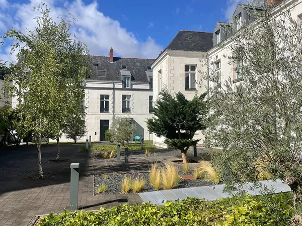 A VENDRE NANTES JARDIN DES PLANTES - Appartement 2 pièces de 49.33 m²