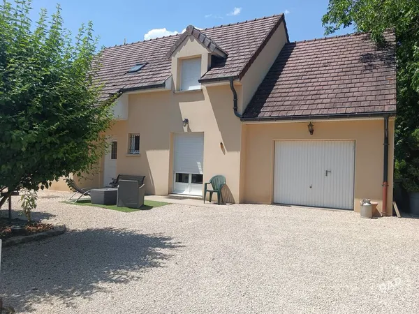 Maison 6 pièces 153 m²