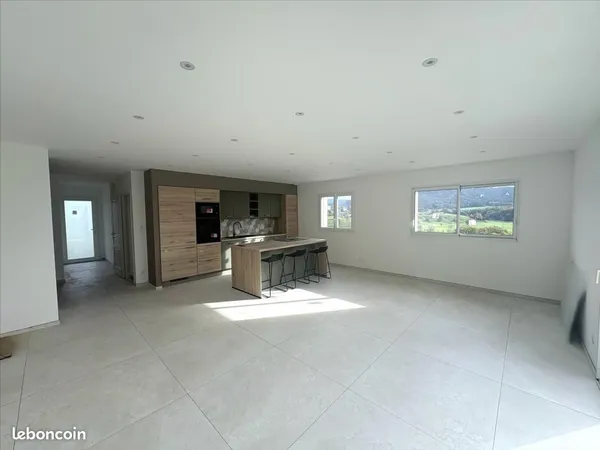 Pavillon 5 pièces 138 m²